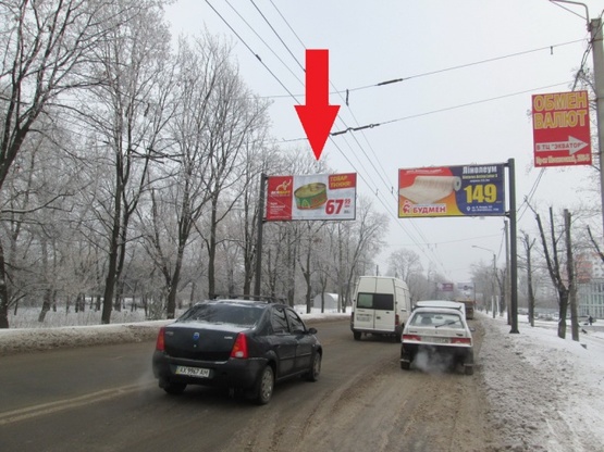 Фото рекламної площини за адресою Московский просп., напротив 256-В, из центра (ТРЦ Экватор, СМ Варус, автоцентр NISSAN, продуктовый рынок)