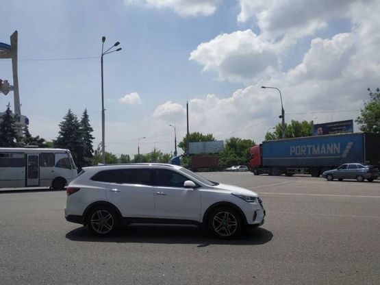 Фото рекламної площини за адресою рынок "Анжелика"( на кругу)3