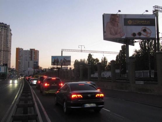 Фото рекламной плоскости по адресу ул.Среднефонтанская 3