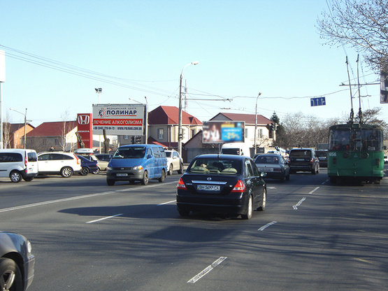Фото рекламної площини за адресою Грушевского - ул.Воробьева