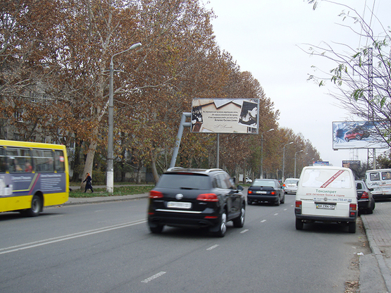 Фото рекламної площини за адресою Малиновского - пер.Хвойный (ГУСАК)