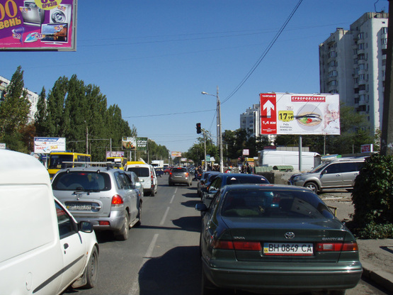 Фото рекламної площини за адресою Добровольского пр-т - ул.Бочарова (рынок Северный)