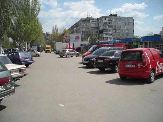 Фото рекламной плоскости по адресу 066_Запорожье_Александровский рынок-ул.Чумаченко/ ул.Малиновского-2.1