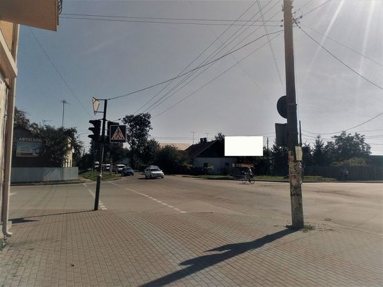 Фото рекламной плоскости по адресу вул. Мазепи - вул. Миколайчука (напрям на Чернівці)