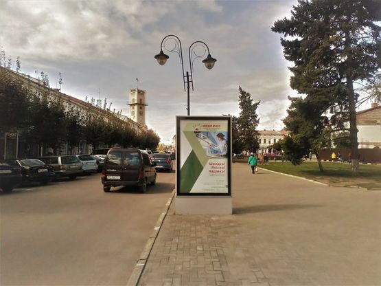 Фото рекламной плоскости по адресу пл. Шевченка (біля фонтану)