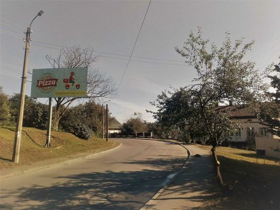 Фото рекламной плоскости по адресу вул. Кринична