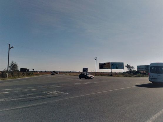 Фото рекламной плоскости по адресу с. Раківчик, траса Івано-Франківськ-Чернівці (обїздна на Чернівці)