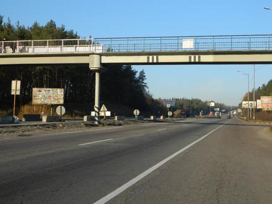 Фото рекламної площини за адресою Киев-Одесса 19+20 справа Вита-Почтовая