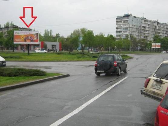 Фото рекламної площини за адресою 325_Запорожье_пр Юбилейный, ул Зап. казачества, (на Юбилейный, рынок)
