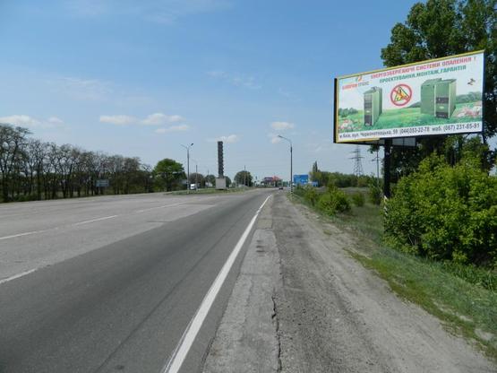 Фото рекламної площини за адресою Киев-Харьков 44+850 слева в направлении Борисполя