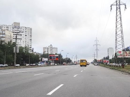 Фото рекламной плоскости по адресу Братиславская ул. - Бойченко ул.