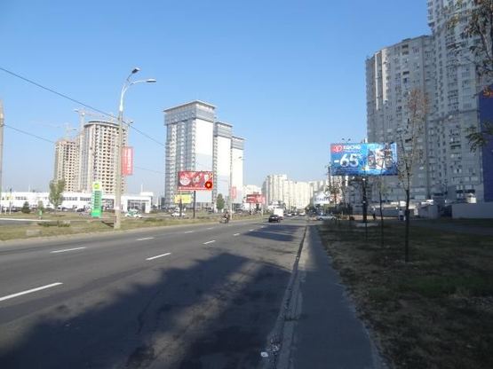 Фото рекламной плоскости по адресу Днепрoвская набережная 16а oт Южнoгo мoста