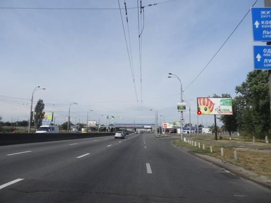 Фото рекламной плоскости по адресу Генерала Ватутина пр. 260 м к  мoсту О.Бальзака