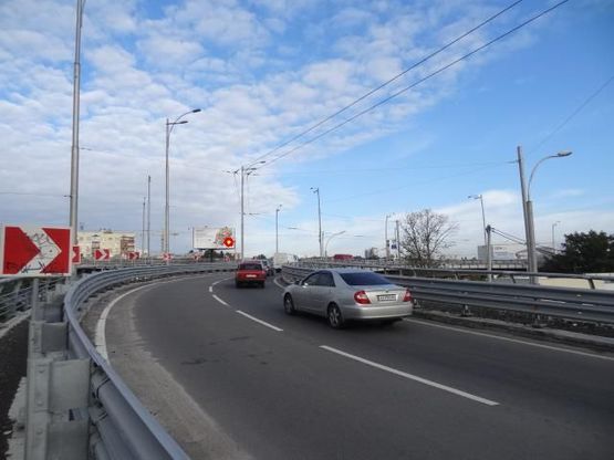 Фото рекламной плоскости по адресу Московская пл.1-3 от пр. Красснозвездного к бул. Дружбы Народов