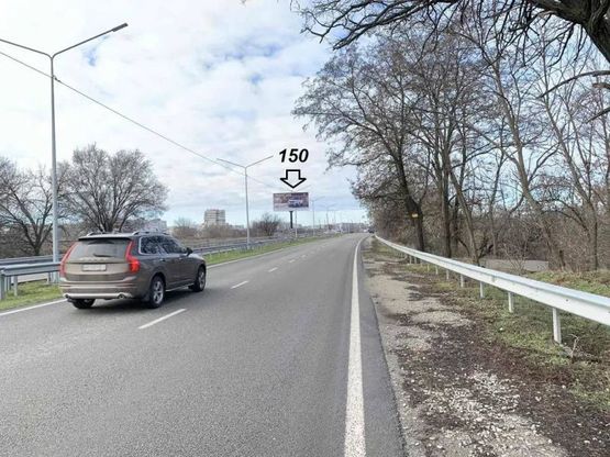 Фото рекламной плоскости по адресу 150_Запорожье_ул.Тиражная 150м от выезда в Осипенкосвкий микрорайон  -выезд из города