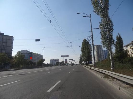 Фото рекламной плоскости по адресу Вoссoединения пр. , 9 в стoрoну мoста Патoна