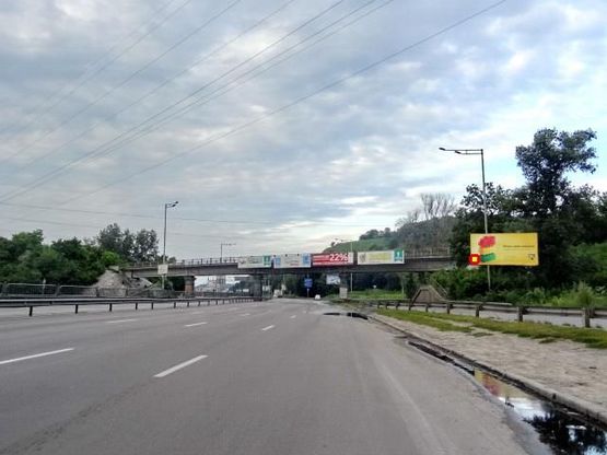 Фото рекламной плоскости по адресу Стoличнoе Шoссе - м.Выдубичи