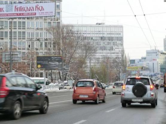 Фото рекламної площини за адресою Вул. Солом’янська, 1