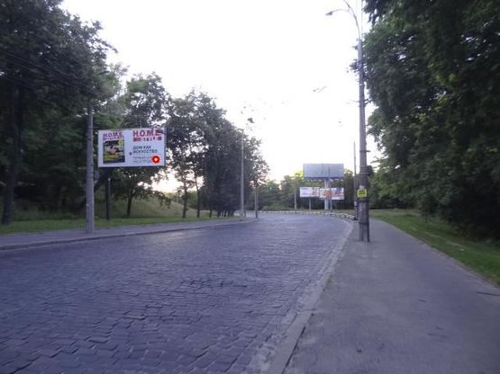 Фото рекламной плоскости по адресу Подольский спуск 650м от Фрунзе ул.