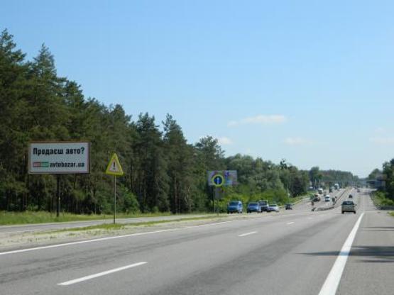 Фото рекламної площини за адресою Киев-Одесса 22+700 справа, в Киев