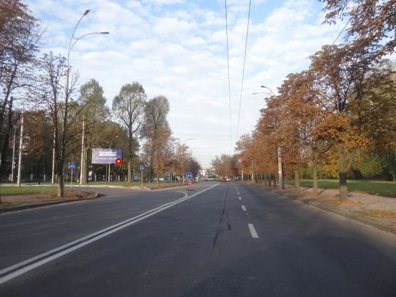 Фото рекламної площини за адресою пр. Воздухофлотский 75-77 напротив Аеропорта из центра
