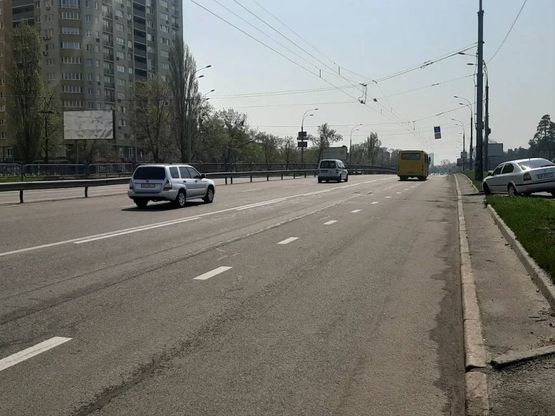 Фото рекламної площини за адресою Перoва бул- Навои А. к пр. Броварскому