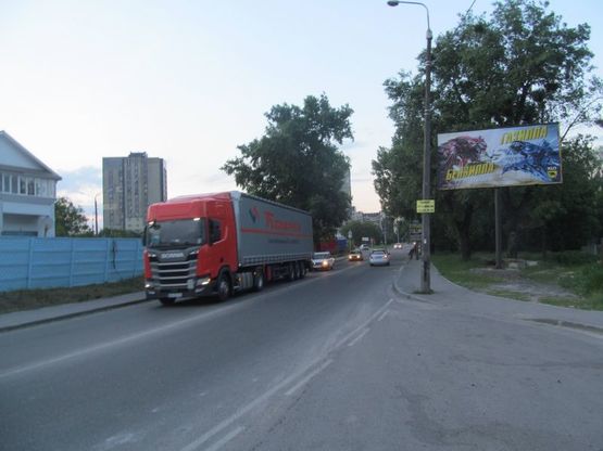 Фото рекламной плоскости по адресу Трублаини ул. к Симиренка