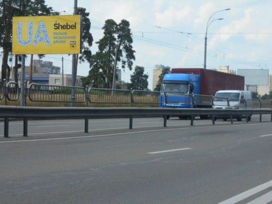 Фото рекламной плоскости по адресу Перова бул., 350 м от ул. А. Навои