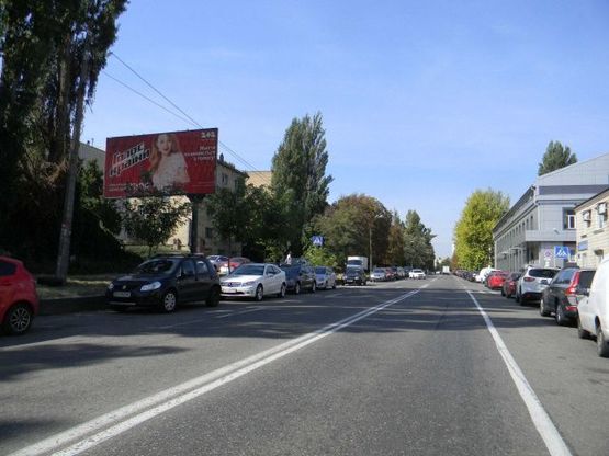 Фото рекламної площини за адресою Антона Цедика (бывш. Эжена Потье) ул., 7