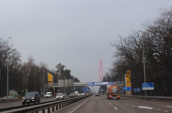 Фото рекламной плоскости по адресу Брест - Литовська шосе. Шостий від Києва, зупинка "Чайка", другий поворот  на с. Чайку, поворот  на  Рыб. Госп,  напрямок -  з Києва