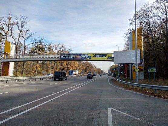 Фото рекламной плоскости по адресу Брест - Литовська шосе. Шостий від Києва, зупинка "Чайка", другий поворот  на с. Чайку, ресторан "Прованс", в напрямок -  в Київ