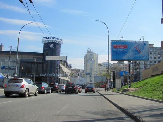 Фото рекламної площини за адресою Ж/д вокзал "Южный" (выезд на Василия Липковского ул., РЦ "Ультрамарин")