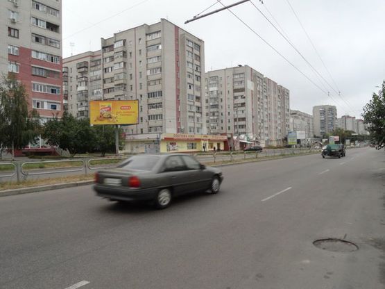 Фото рекламної площини за адресою ул. Рокоссовского 68 (сторона Б)