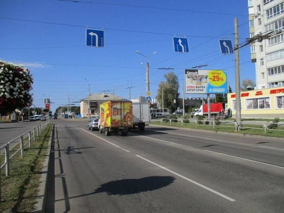 Фото рекламної площини за адресою ул 1 мая х ул Рокоссовского (сторона А)