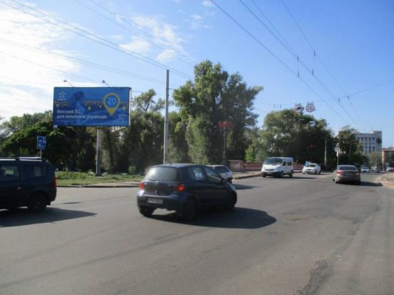 Фото рекламной плоскости по адресу ул. Шевченко, 37 (красный мост) (сторона Б)