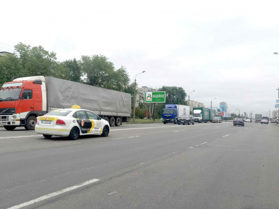 Фото рекламной плоскости по адресу ул.Братиславская,36/2