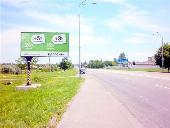 Фото рекламной плоскости по адресу Днепровская ул. (р-н Пенькозавода)