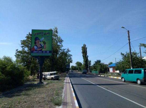 Фото рекламної площини за адресою ул. Центральная, возле ж/д переезда