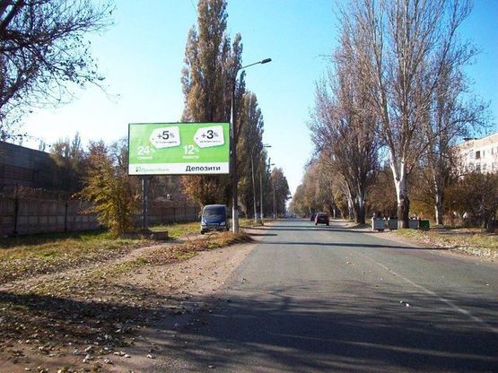 Фото рекламной плоскости по адресу Героев Чернобыля ул., 48