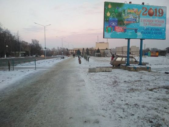 Фото рекламной плоскости по адресу пр.Победы, (Рынок "Янтарь", 4 м-н)