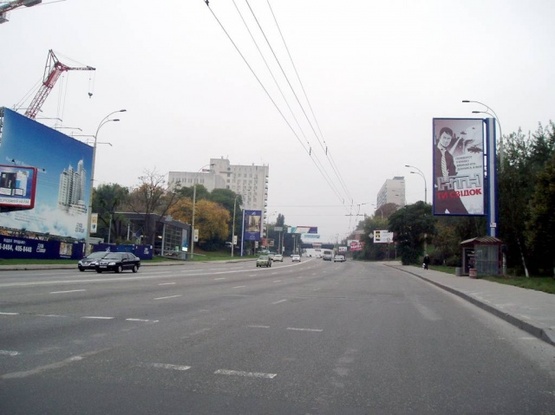Фото рекламної площини за адресою Дружбы Народов бульвар (напрот. Струтинского)