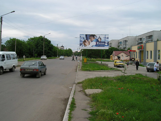 Фото рекламной плоскости по адресу ул.Шевченко-ул.Герцина, ул.Шевченко угол ул.Герцина, УНИВЕРСАМ
