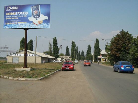 Фото рекламної площини за адресою г.Раздельная, ул.Ленина, въезд, предприятия, элеватор, склады…