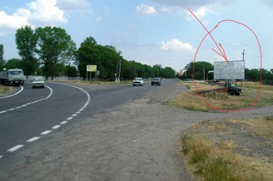 Фото рекламной плоскости по адресу м. Болград,  ул.Заводская-ул.Пушкина , въезд-выезд с Одессы, Измаила, АЗС "Укрнафта"