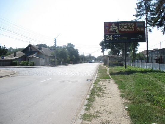 Фото рекламной плоскости по адресу вул. Миру (навпроти вул. Авангардної)