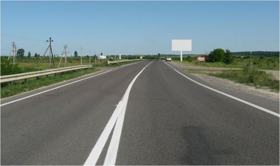 Фото рекламной плоскости по адресу Автодорога Львов-Краковец, плоскость №1