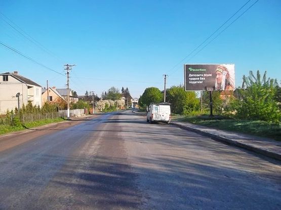 Фото рекламной плоскости по адресу Дубенская ул., 92 (300 м. к рынку и автостоянке)