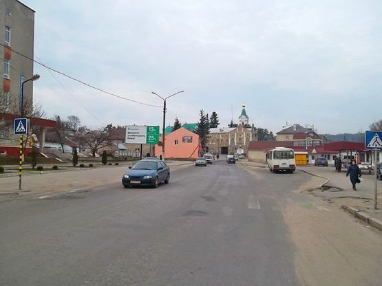 Фото рекламной плоскости по адресу Шевченко ул., 60 (возле "Укртелекому")