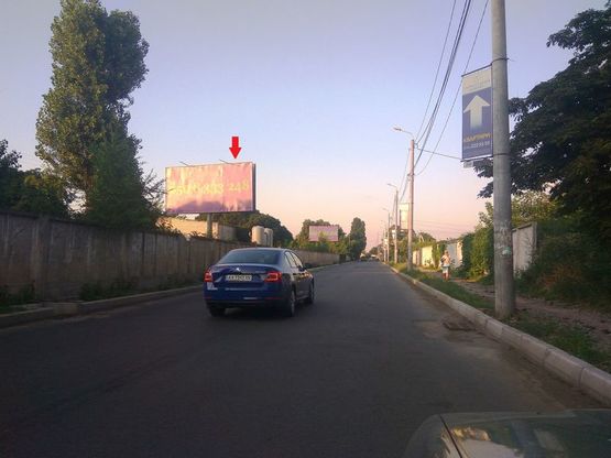 Фото рекламной плоскости по адресу г.Вишневое, ул.Чорновола, 120м до ЖД остановки Вишневое