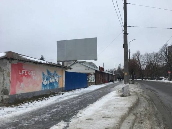 Фото рекламной плоскости по адресу бул. Олександрійський, 59 Росич ( в сторону  Піонерської)